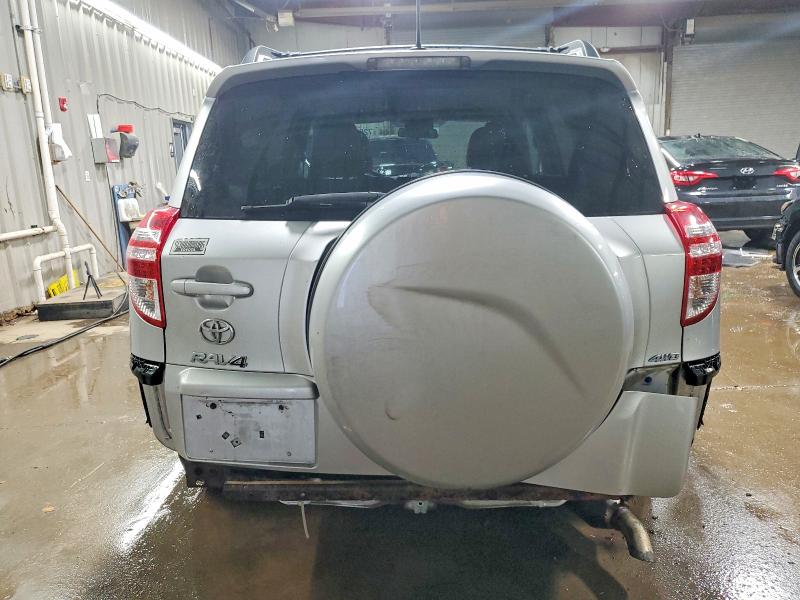 Photo 6 from auction – 2011 TOYOTA RAV4 with VIN 2T3BF4DV5BW167389