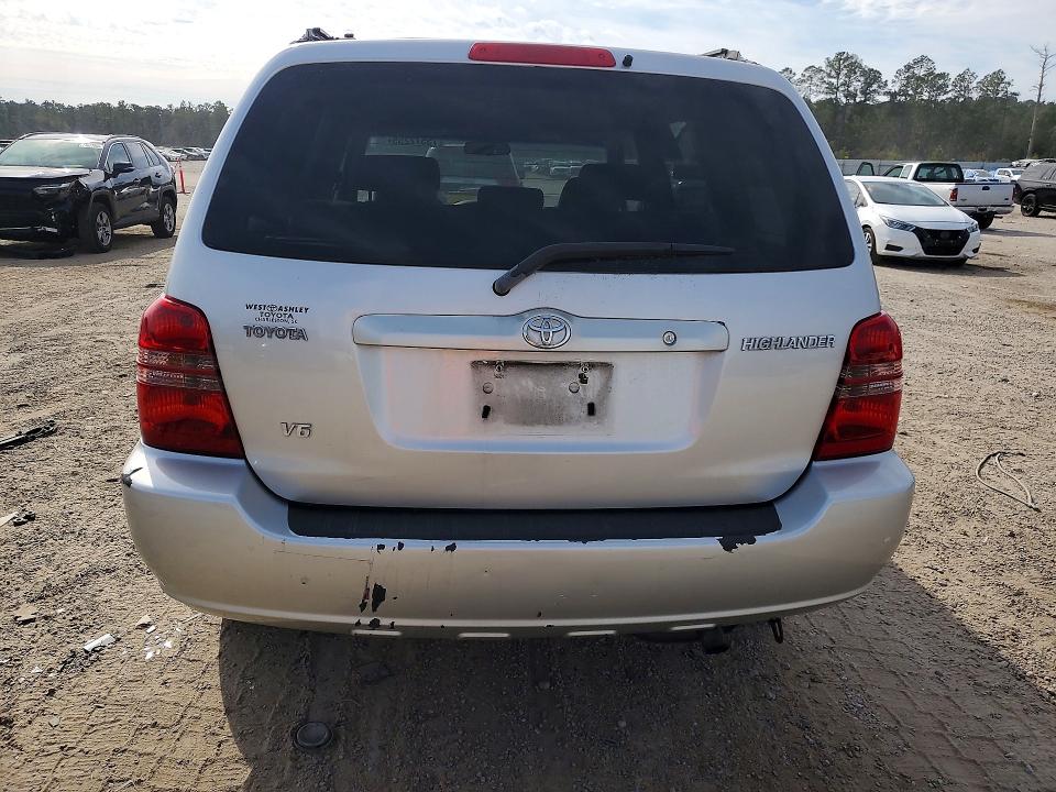 Photo 6 from auction – 2001 TOYOTA HIGHLANDER with VIN JTEGF21A010024943