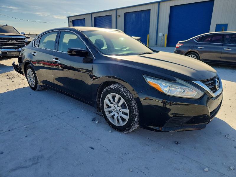 Photo 4 from auction – 2016 NISSAN ALTIMA 2.5 with VIN 1N4AL3AP5GN388841