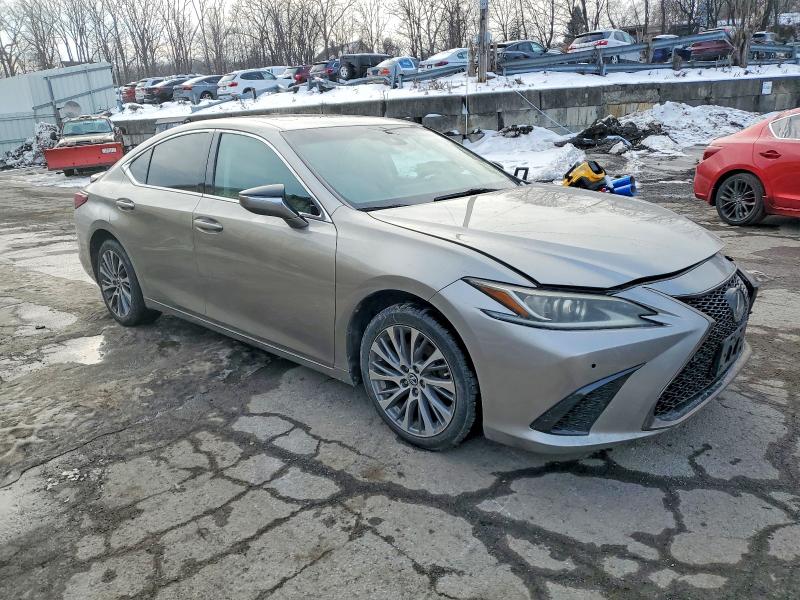 Photo 4 from auction – 2021 LEXUS ES 300H with VIN 58ADA1C1XMU005900
