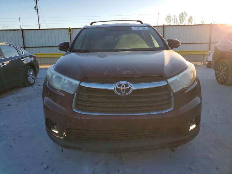 Photo 5 from auction – 2015 TOYOTA HIGHLANDER with VIN 5TDYKRFH8FS052089