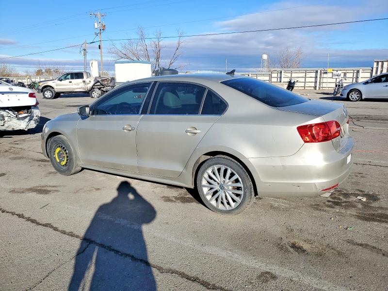 Photo 2 from auction – 2014 VOLKSWAGEN JETTA SEL with VIN 3VWL07AJ4EM236357