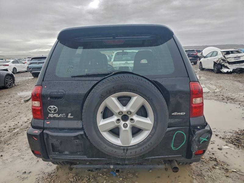 Photo 6 from auction – 2005 TOYOTA RAV4 with VIN JTEHD20V556043084