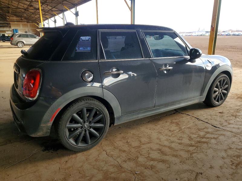 Photo 3 from auction – 2016 MINI COOPER S with VIN WMWXU3C5XG2D29198