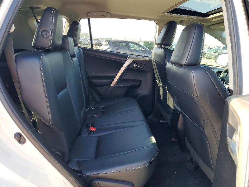 Photo 10 from auction – 2015 TOYOTA RAV4 LIMIT with VIN 2T3DFREV8FW359724