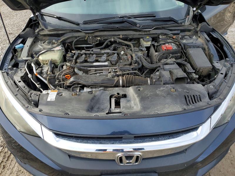 Photo 11 from auction – 2016 HONDA CIVIC with VIN 19XFC1F33GE037232