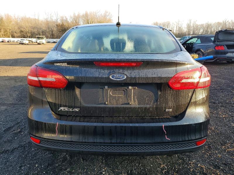 Photo 6 from auction – 2015 FORD FOCUS SE with VIN 1FADP3F2XFL216247
