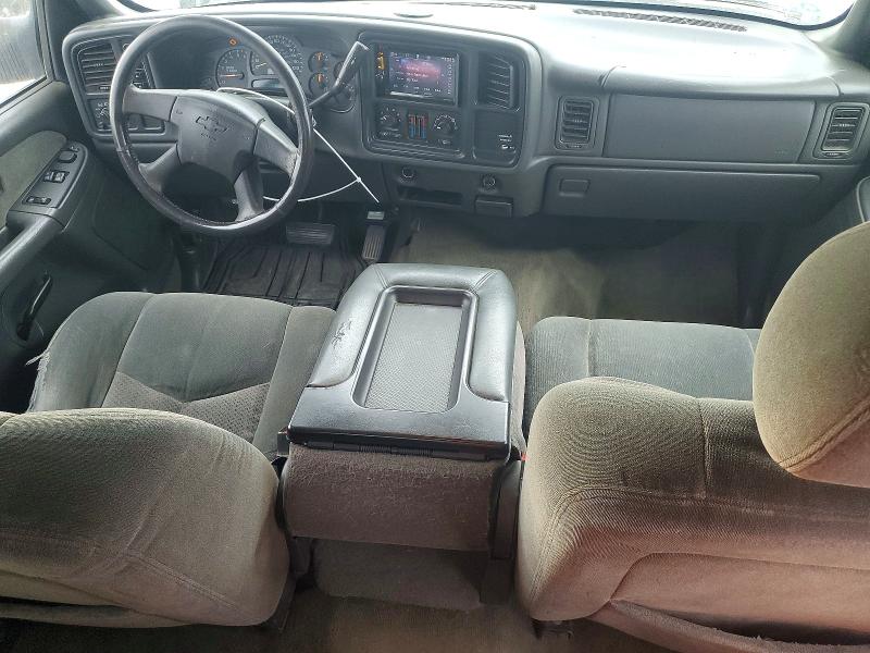 Photo 8 from auction – 2004 CHEVROLET SILVERADO with VIN 1GCGK29U84Z100505