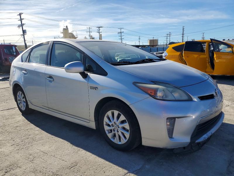 Photo 4 from auction – 2012 TOYOTA PRIUS PLUG with VIN JTDKN3DP2C3027254