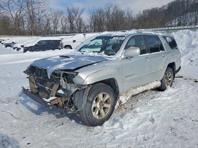 TOYOTA 4RUNNER SR 2004 with VIN JTEBU14R648025757 - Photo from auction