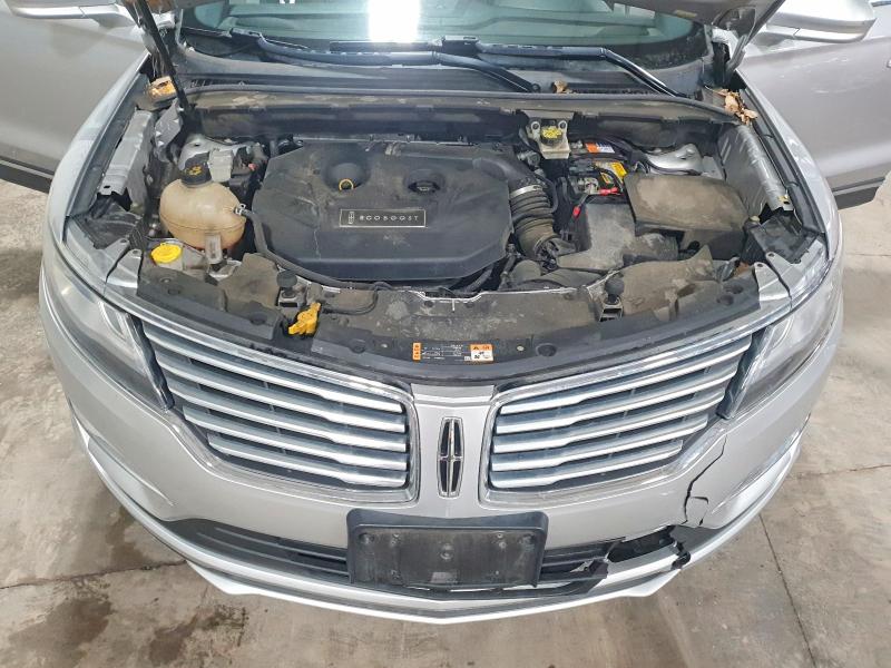 Photo 12 from auction – 2017 LINCOLN MKC with VIN 5LMCJ1D96HUL39870