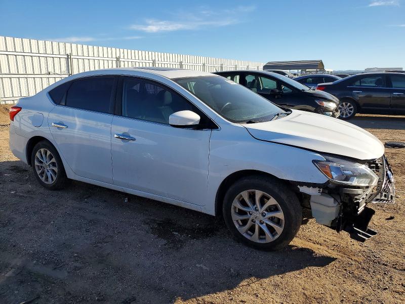 Photo 4 from auction – 2017 NISSAN SENTRA S with VIN 3N1AB7AP5HY349792