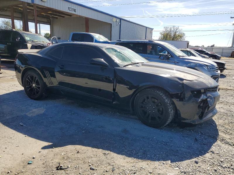 Photo 4 from auction – 2015 CHEVROLET CAMARO LS with VIN 2G1FB1E32F9197726