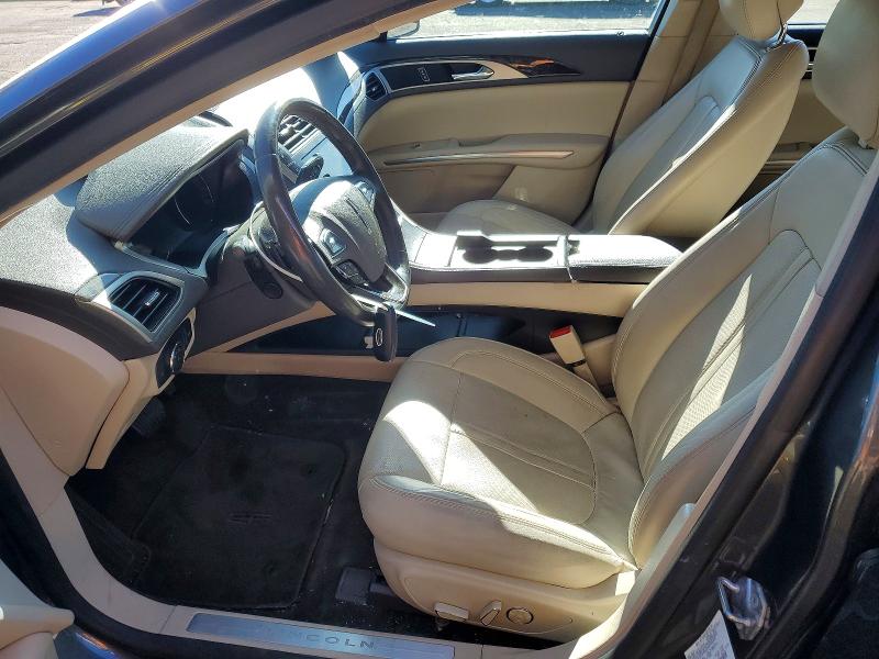 Photo 7 from auction – 2016 LINCOLN MKZ with VIN 3LN6L2JK4GR617906