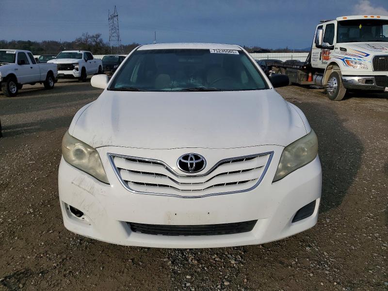 Photo 5 from auction – 2011 TOYOTA CAMRY with VIN 4T1BF3EK9BU715143