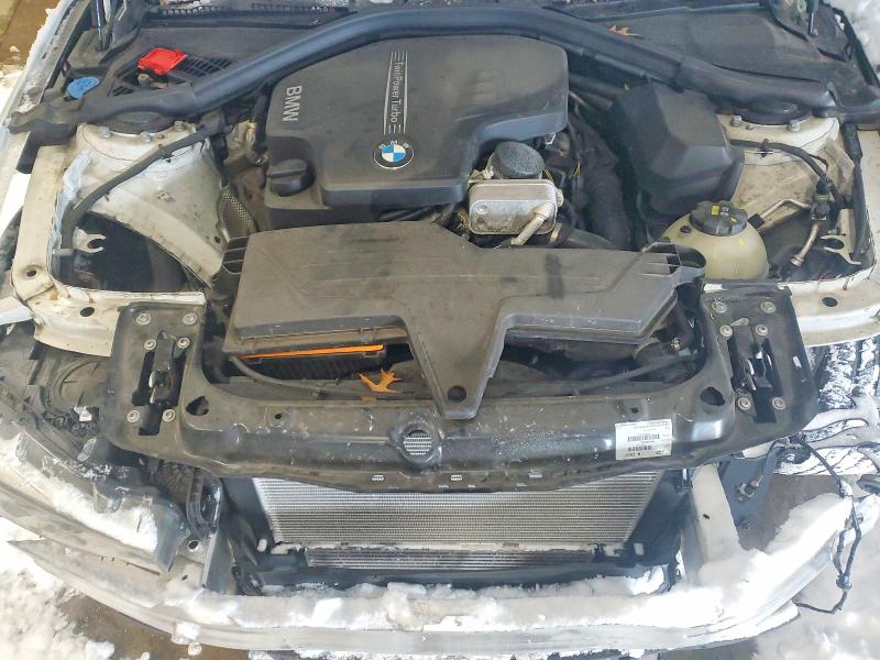 Photo 11 from auction – 2016 BMW 320 with VIN WBA8A9C57GK619198