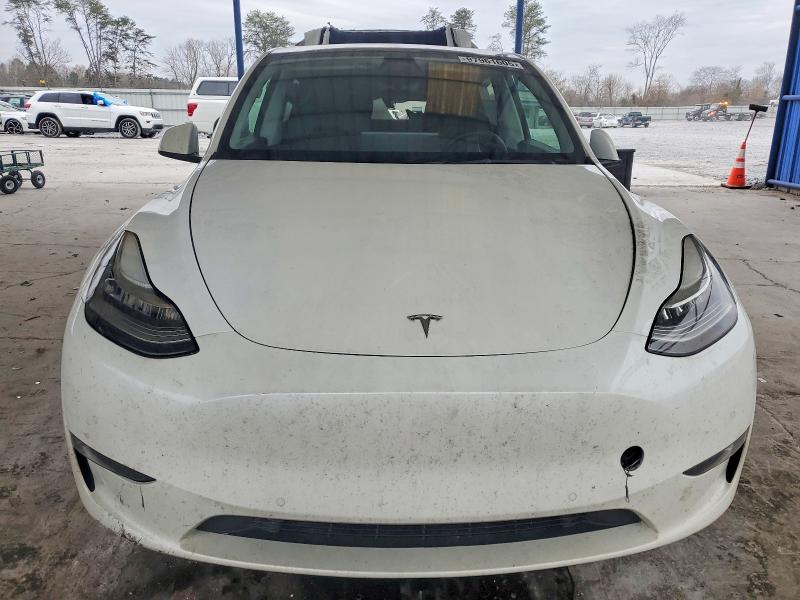 Photo 5 from auction – 2022 TESLA MODEL Y with VIN 7SAYGAEE0NF307379