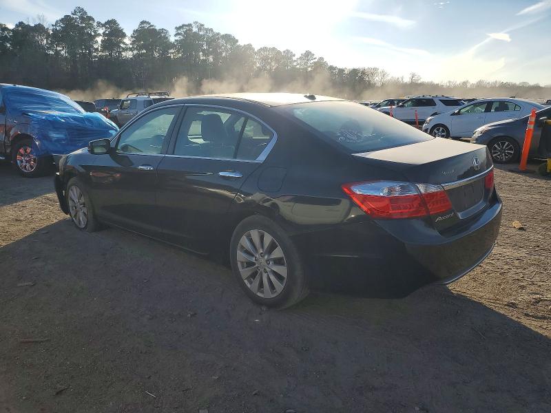 Photo 2 from auction – 2014 HONDA ACCORD with VIN 1HGCR2F89EA281732