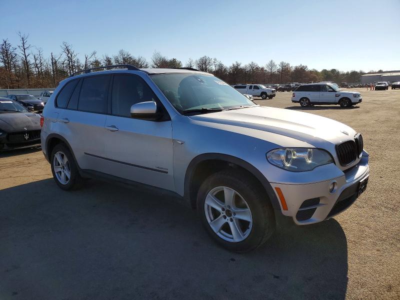 Photo 4 from auction – 2012 BMW X5 with VIN 5UXZV4C52CL988567