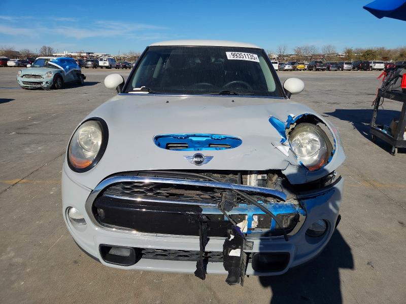 Photo 5 from auction – 2015 MINI COOPER S with VIN WMWXP7C51F2A59372