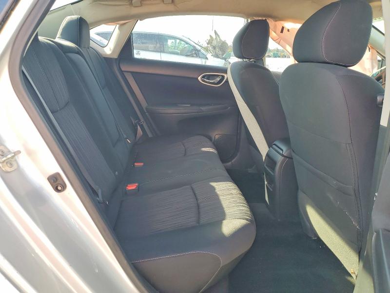 Photo 10 from auction – 2017 NISSAN SENTRA S with VIN 3N1AB7AP1HY303473