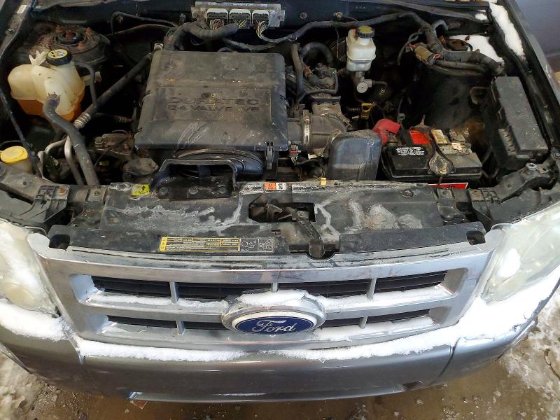 Photo 12 from auction – 2010 FORD ESCAPE XLT with VIN 1FMCU0DG4AKC26701