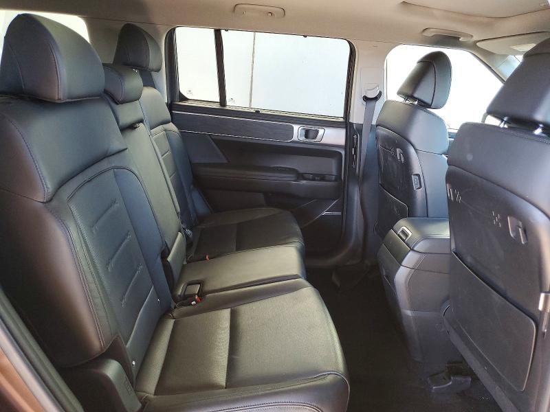 Photo 11 from auction – 2024 HYUNDAI SANTA FE with VIN 5NMP44GL4RH054702