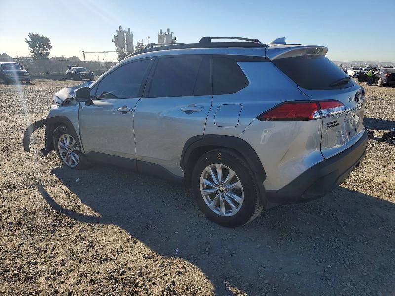 Photo 2 from auction – 2023 TOYOTA COROLLA CROSS with VIN 7MUCAAAG7PV057997
