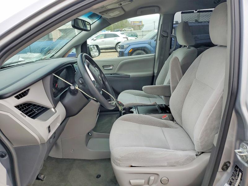 Photo 7 from auction – 2016 TOYOTA SIENNA with VIN 5TDKK3DC0GS714002