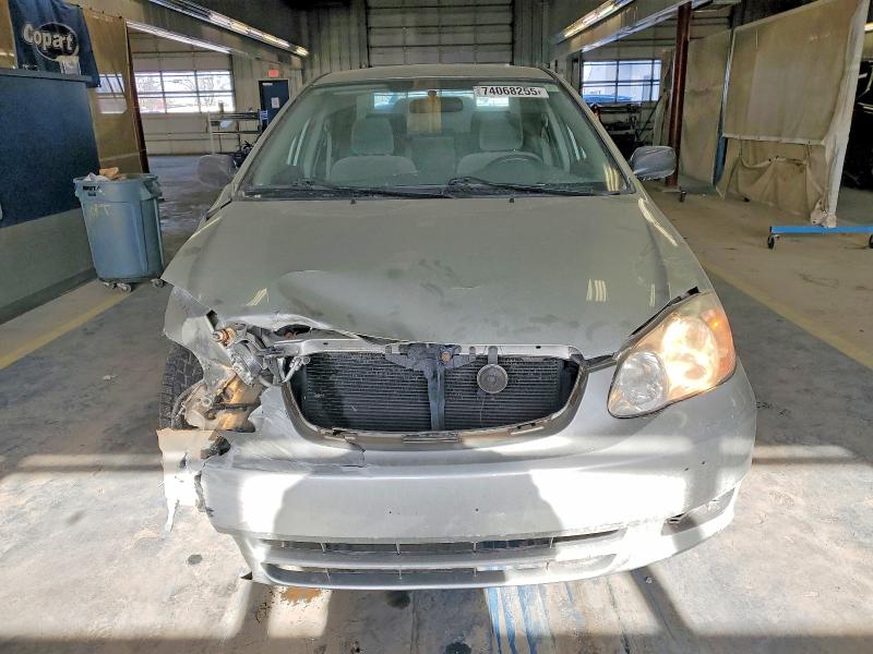 Photo 5 from auction – 2004 TOYOTA COROLLA with VIN JTDBR32E542027231