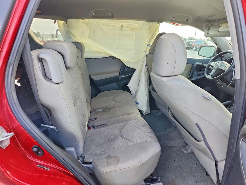 Photo 11 from auction – 2011 TOYOTA RAV4 with VIN 2T3ZF4DV9BW067620