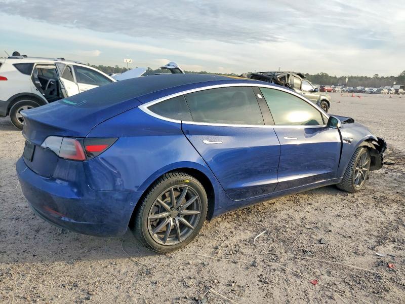 Photo 3 from auction – 2019 TESLA MODEL 3 with VIN 5YJ3E1EA9KF302011