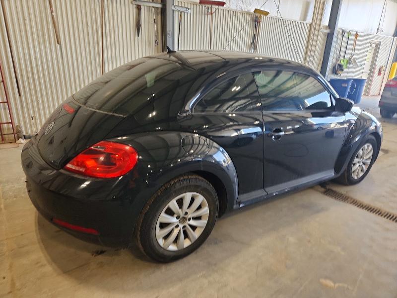 Photo 3 from auction – 2014 VOLKSWAGEN BEETLE with VIN 3VWF17ATXEM634992