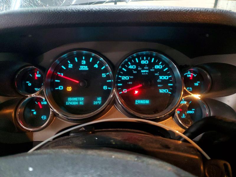Zdjęcie 9 z aukcji – 2011 CHEVROLET SILVERADO z VIN 1GCRKSE09BZ239910