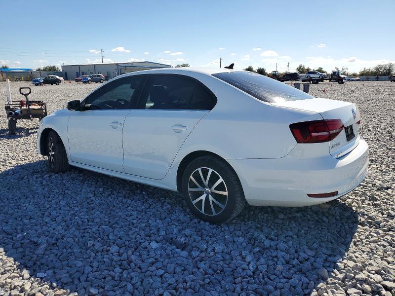 Photo 2 from auction – 2017 VOLKSWAGEN JETTA SE with VIN 3VWDB7AJ3HM332239