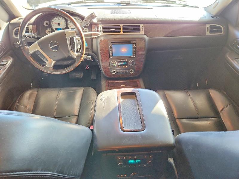 Photo 8 from auction – 2007 GMC YUKON DENA with VIN 1GKFK63837J328935