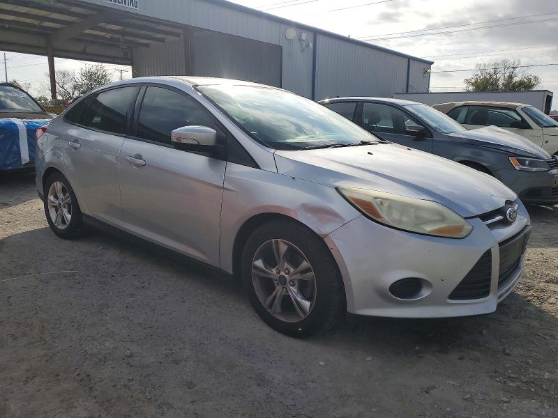 Photo 4 from auction – 2014 FORD FOCUS SE with VIN 1FADP3F25EL189750