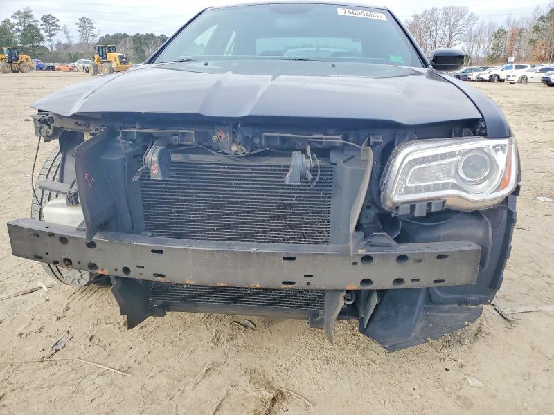 Photo 5 from auction – 2013 CHRYSLER 300 with VIN 2C3CCAAG3DH534167
