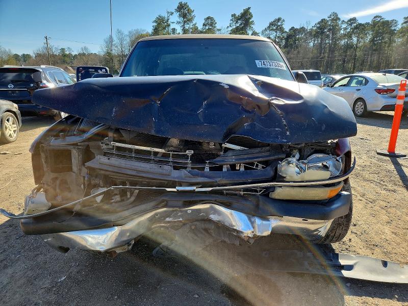 Photo 5 from auction – 2002 CHEVROLET SILVERADO with VIN 2GCEC19V121406037