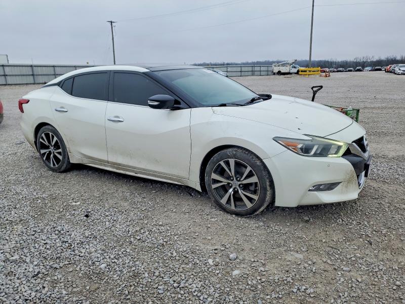 Foto 4 de la subasta – 2017 NISSAN MAXIMA con VIN 1N4AA6AP8HC456506