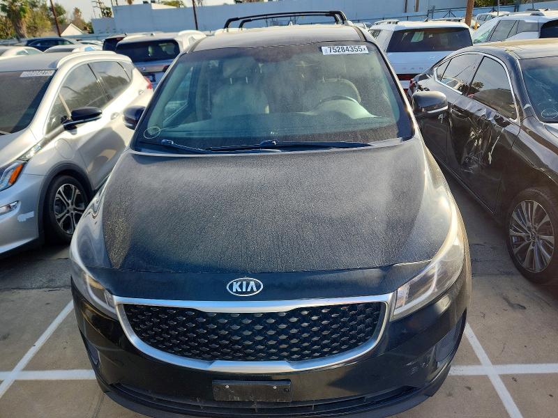 Photo 5 from auction – 2016 KIA SEDONA LX with VIN KNDMB5C18G6182258