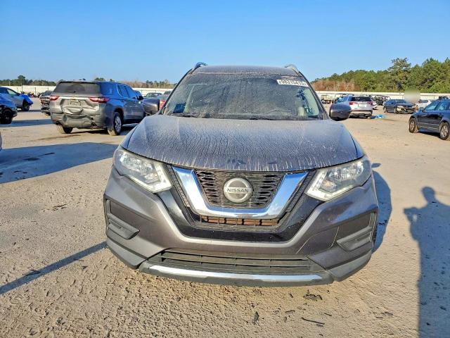 Photo 5 from auction – 2018 NISSAN ROGUE S with VIN 5N1AT2MT9JC801744