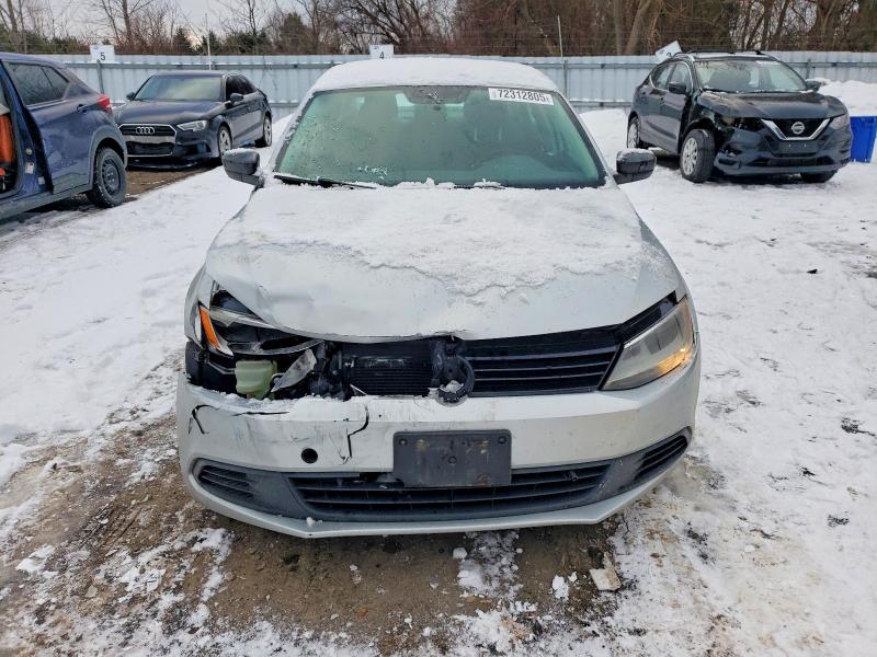 Photo 5 from auction – 2012 VOLKSWAGEN JETTA with VIN 3VW2K7AJ5CM411802