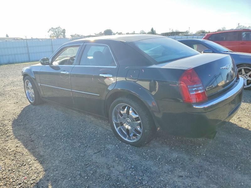 Photo 2 from auction – 2006 CHRYSLER 300C with VIN 2C3KA63H36H157489