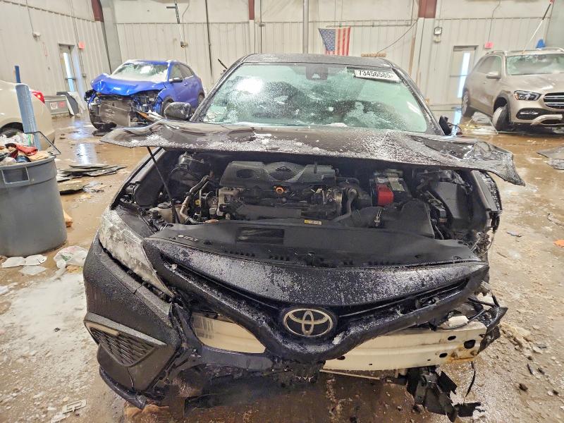 Photo 5 from auction – 2022 TOYOTA CAMRY with VIN 4T1K61AK4NU034371