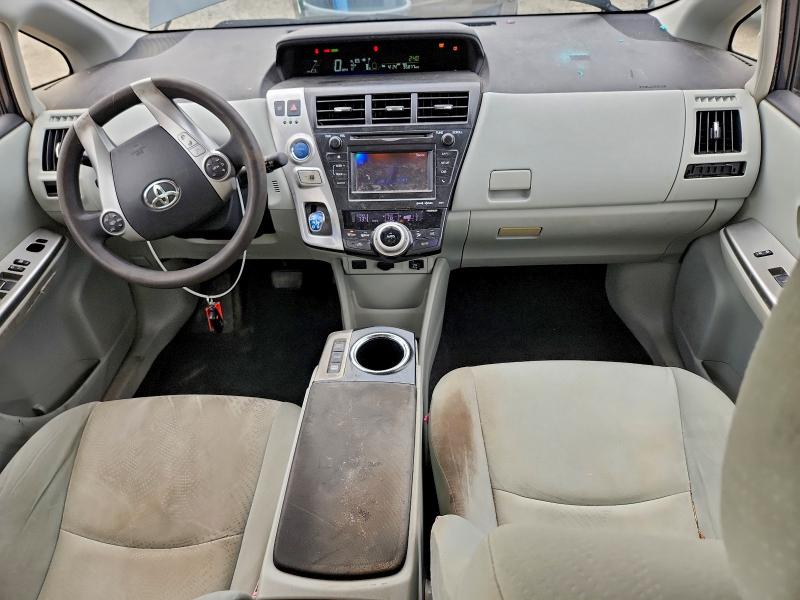 Photo 8 from auction – 2013 TOYOTA PRIUS V with VIN JTDZN3EUXD3232793
