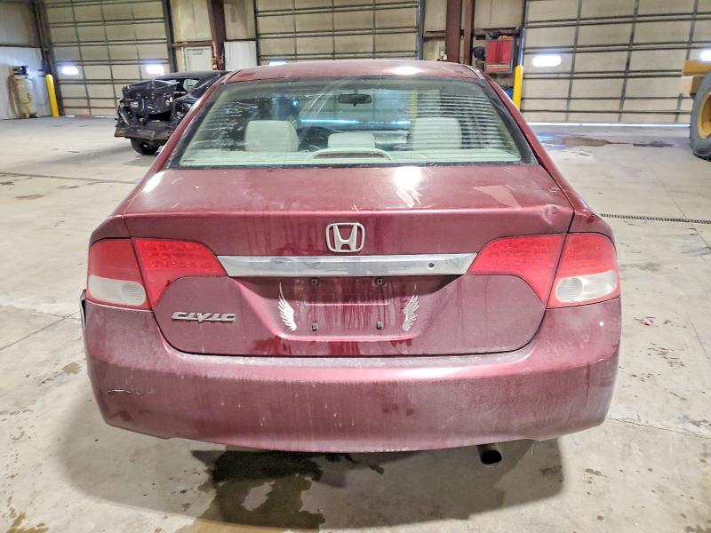 Photo 6 from auction – 2010 HONDA CIVIC LX with VIN 19XFA1F56AE043864