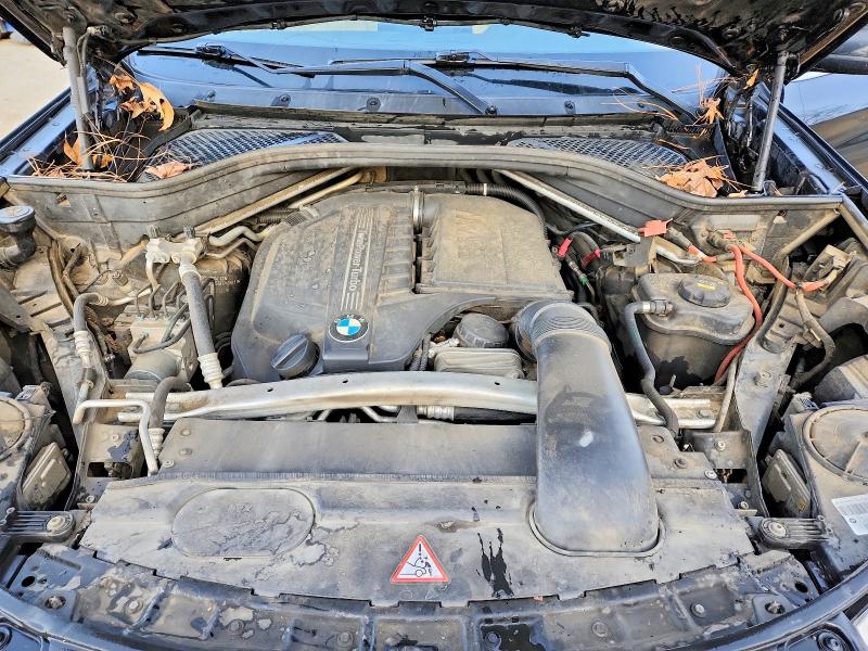 Photo 12 from auction – 2015 BMW X5 with VIN 5UXKR0C58F0K69411