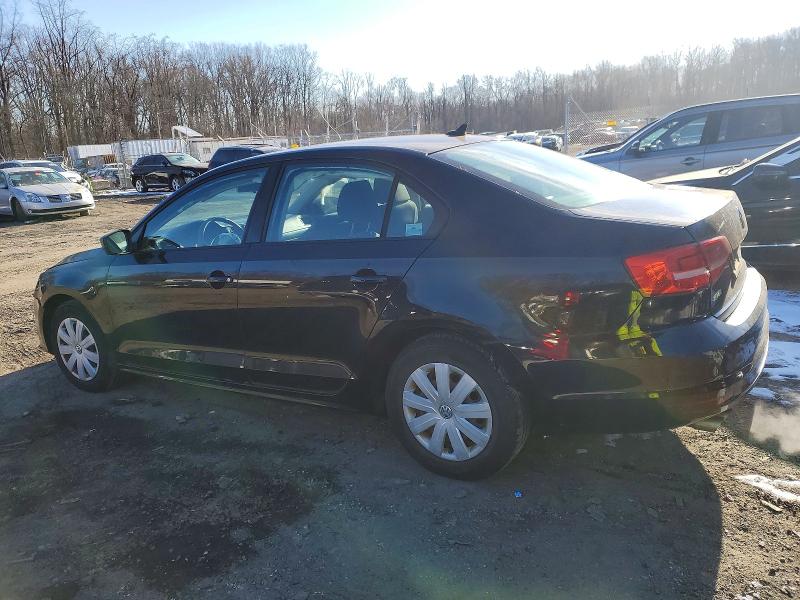 Photo 2 from auction – 2015 VOLKSWAGEN JETTA with VIN 3VW2K7AJ8FM252343