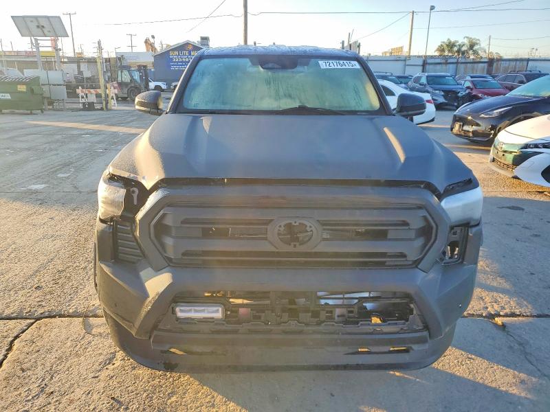 Photo 5 from auction – 2025 TOYOTA TACOMA DOU with VIN 3TMLB5JN4SM189153
